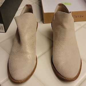 Like new Kelsi Dagger Brooklyn booties